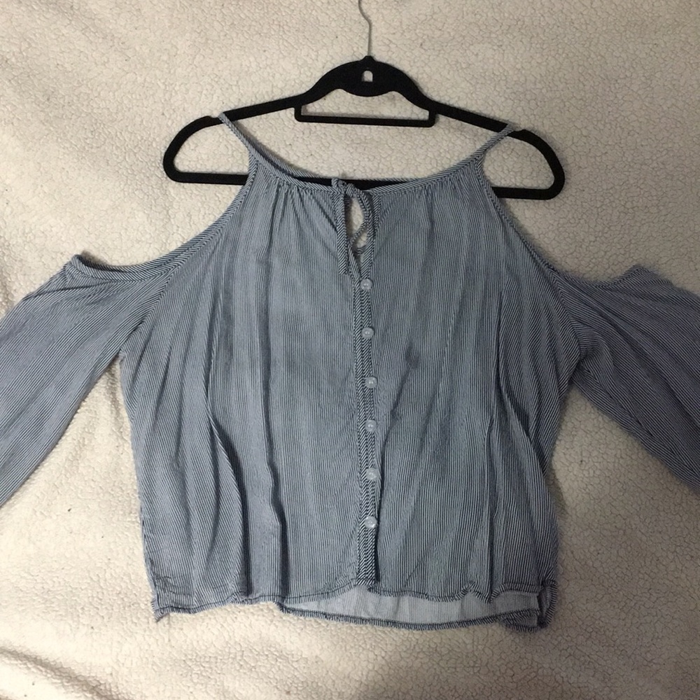 Shoulder less Shirt